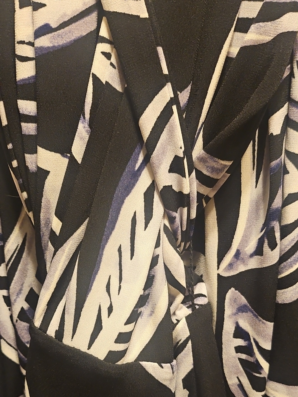 DKNY Printed Tie Waist Jersey Jumpsuit Size 14 - Picture 13 of 13